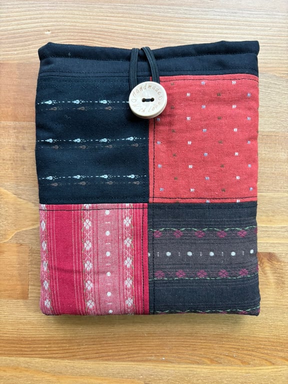 Patchwork Red and black Kindle case