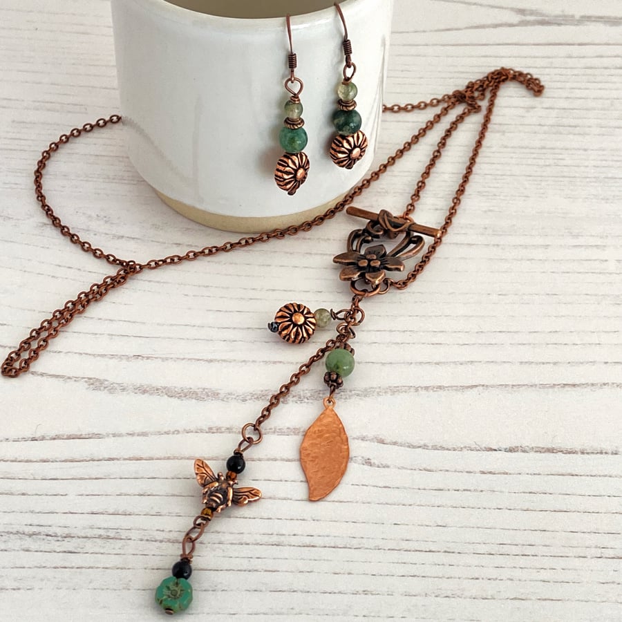 Copper Bee & Flower Charm Necklace with Earrings.