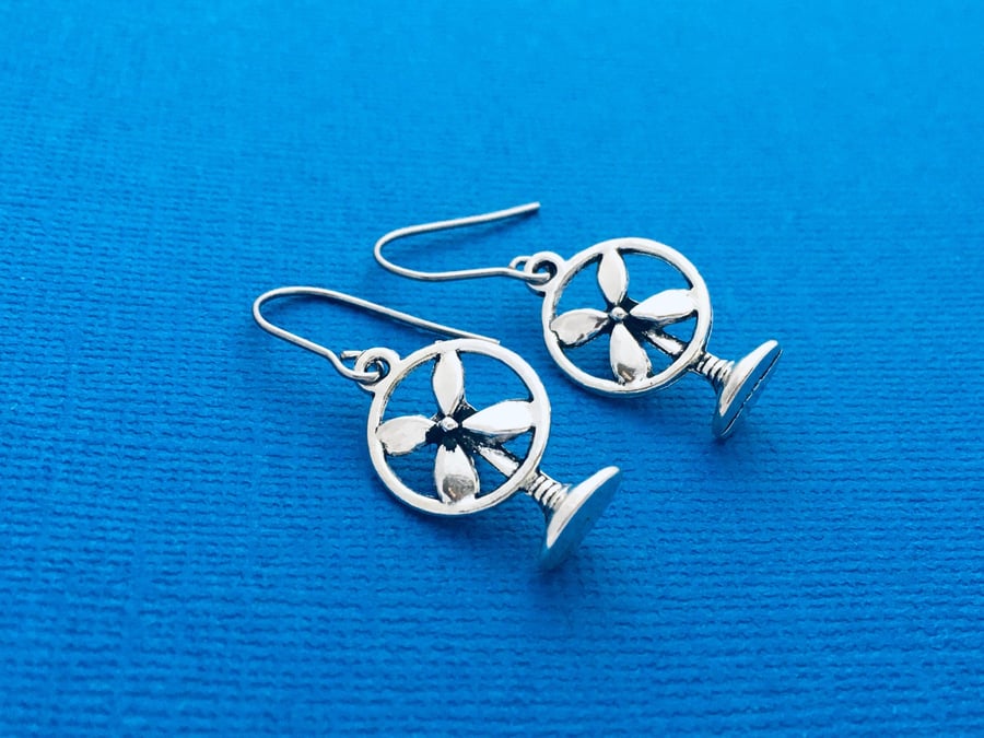 Desk Fan Earrings