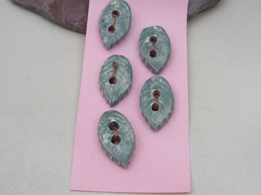 5 Small Leaf Shaped Sage Green Ceramic Buttons