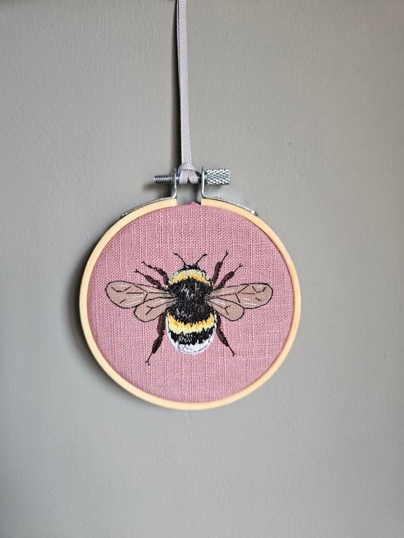 Handmade Bee hanging decoration - mini hoop - applique and embroidery