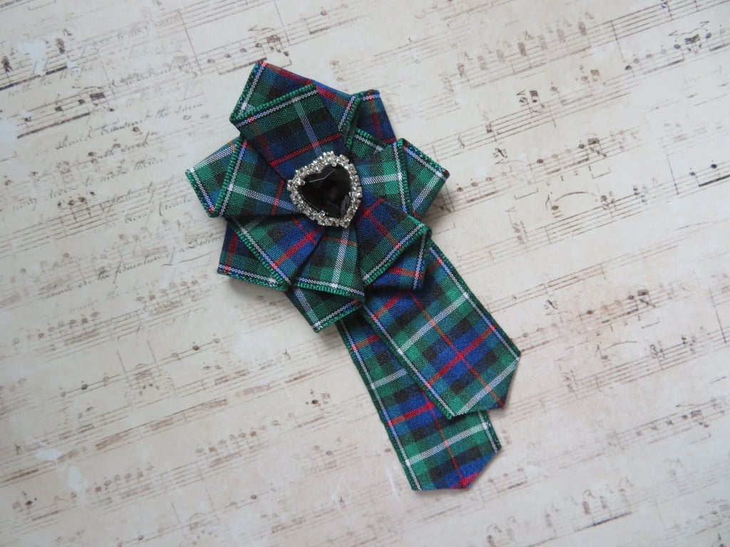 MacKenzie Tartan Ruffle Rosette and Black Heart Crystal Rhinestone Brooch Pin 