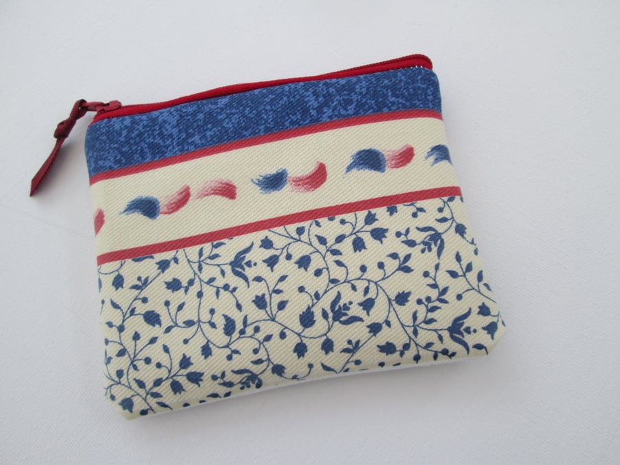 SALE Pretty Floral  Coin Purse