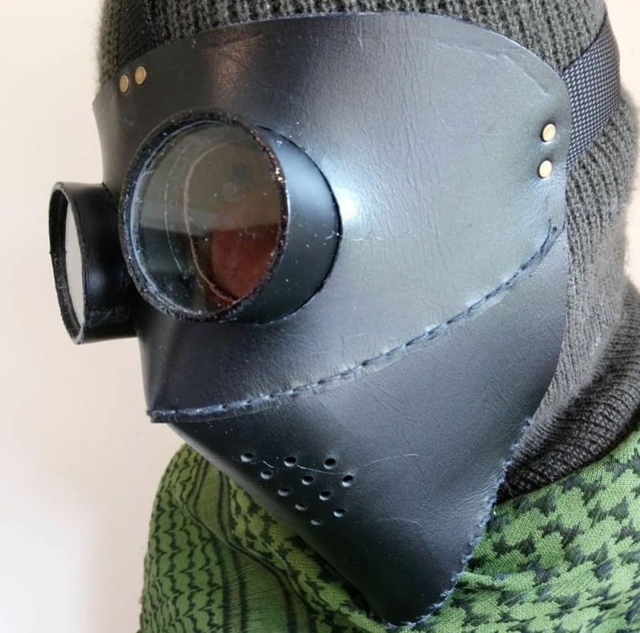 Leather wasteland mask