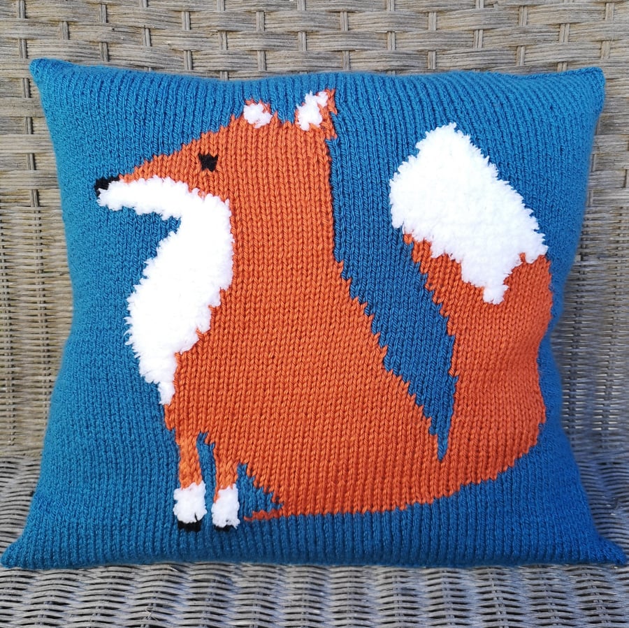 Knitting Pattern for a Fox Cushion using Aran or Worsted Wool.  Digital Pattern