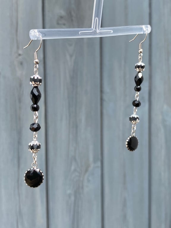 Varni - Gothic Earrings 