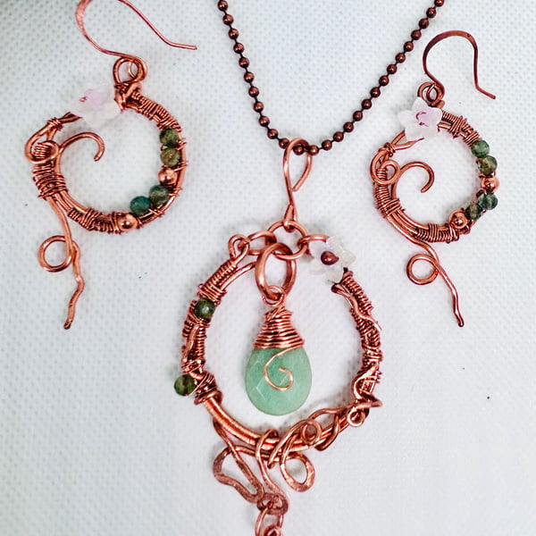 Solid Copper Statement Necklace and Earrings Set - Peridot & Amazonite Crystals