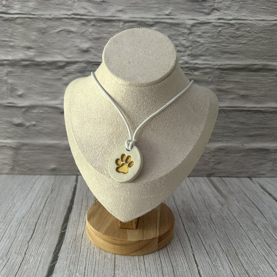 Clay Paw Pendant on Leather Cord – Lapa Oir Pendant: Celtic Moon