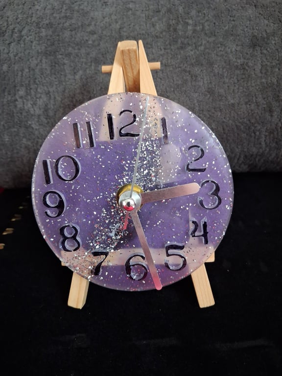 Handmade epoxy resin desk or mantel clock, wooden easel stand Battery operated.
