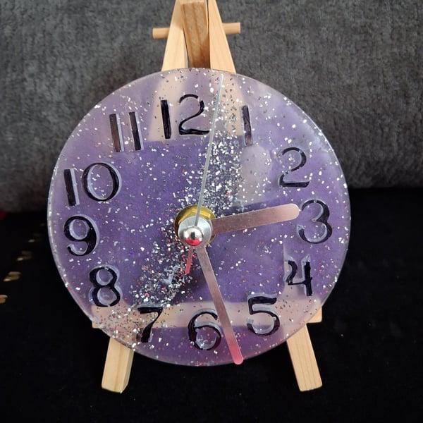 Handmade epoxy resin desk or mantel clock, wooden easel stand Battery operated.