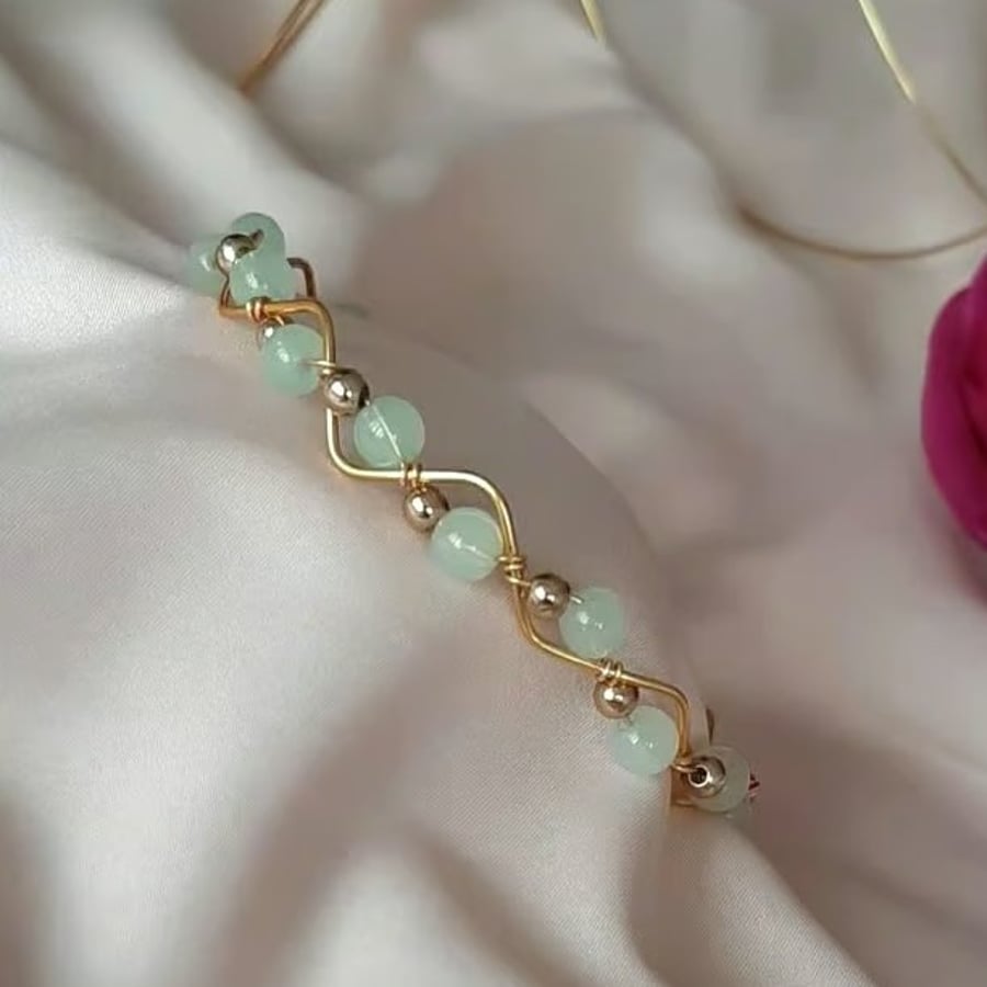 Handmade Wire Wrapped Zigzag Beaded Bangle Statement Bracelet 