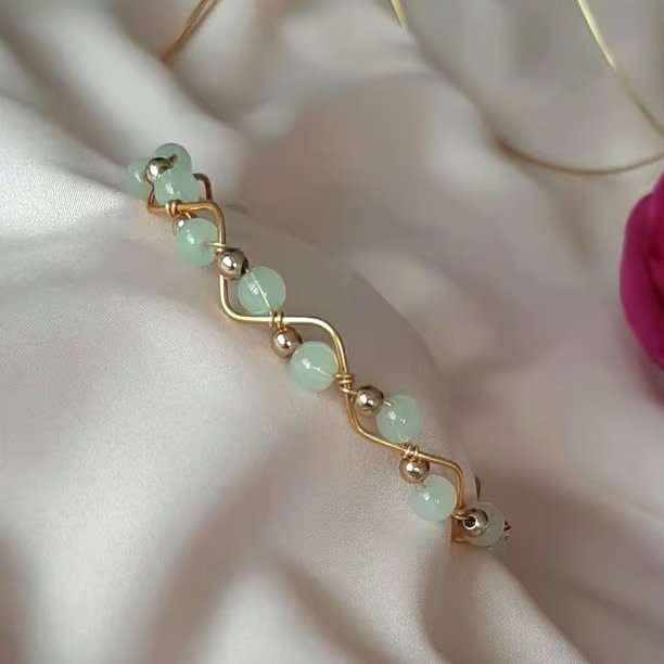 Handmade Wire Wrapped Zigzag Beaded Bangle Statement Bracelet 