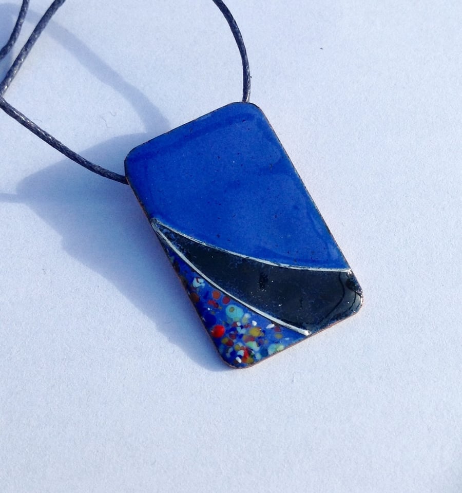 OBLONG, ENAMELLED COPPER PENDANT, DECO DESIGN WITH STERLING SILVER