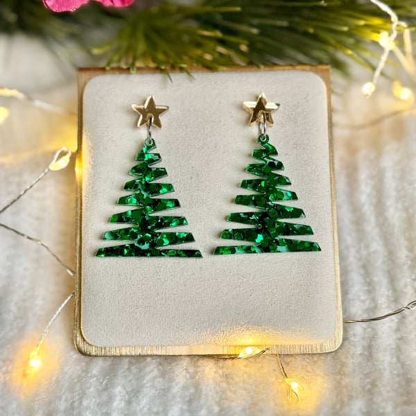 Zigzag Christmas Tree and Star Acrylic Earrings 