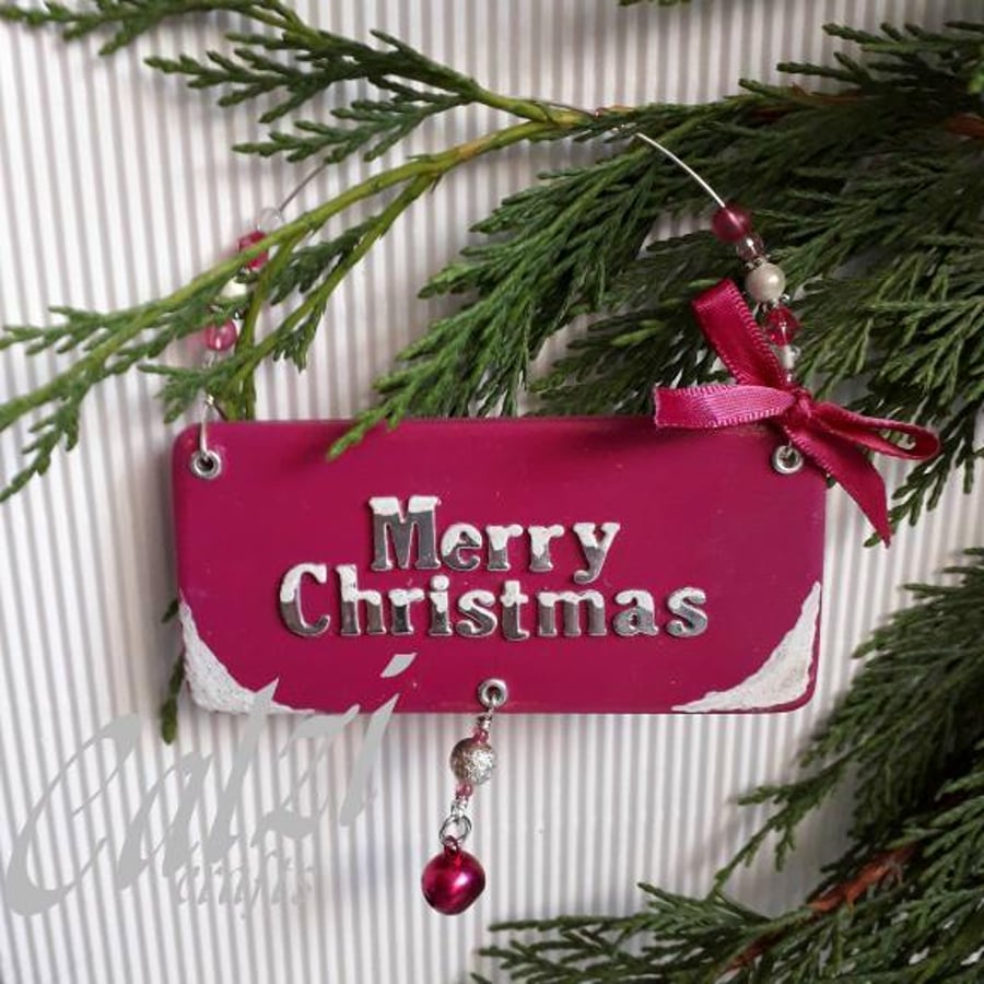 Merry Christmas plaque, Magenta, Purple, Red, Blue, Green.