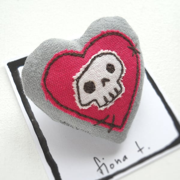 freehand embroidered skull heart textile brooch pink