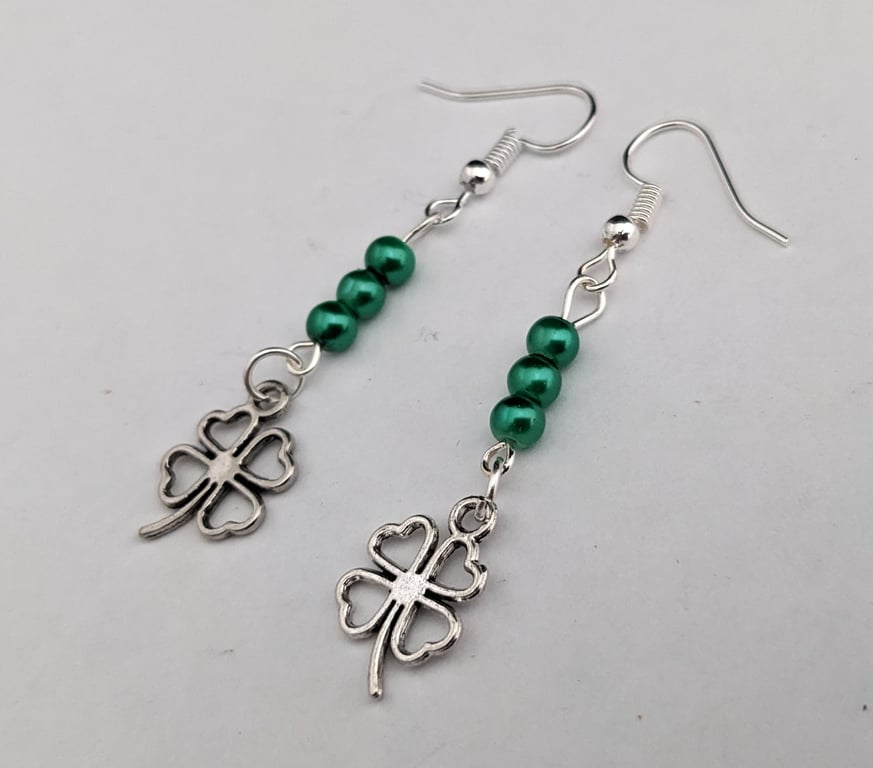 Dainty shamrock earrings