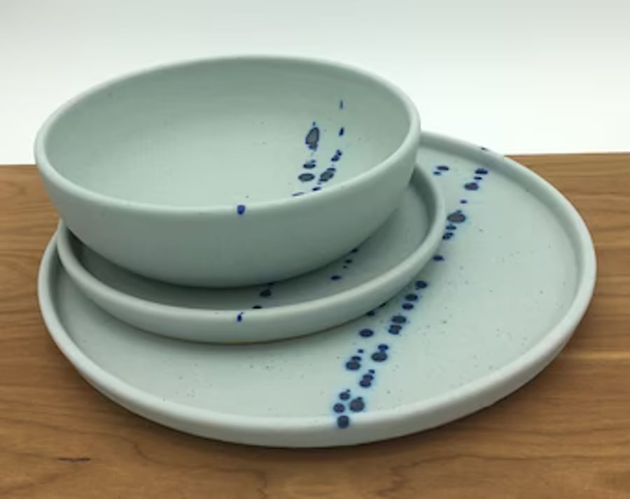 Handmade ceramic dinner plate set