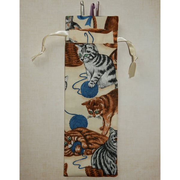 Crochet hook case cats and wool