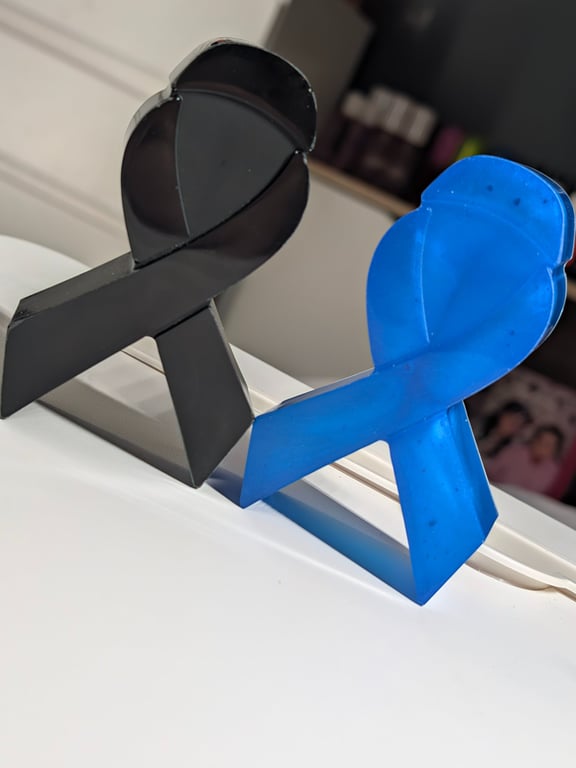 Cancer awareness ribbon 