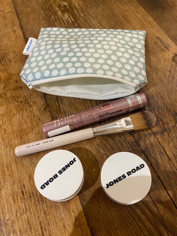 Oil Cloth Make Up Bag (818)