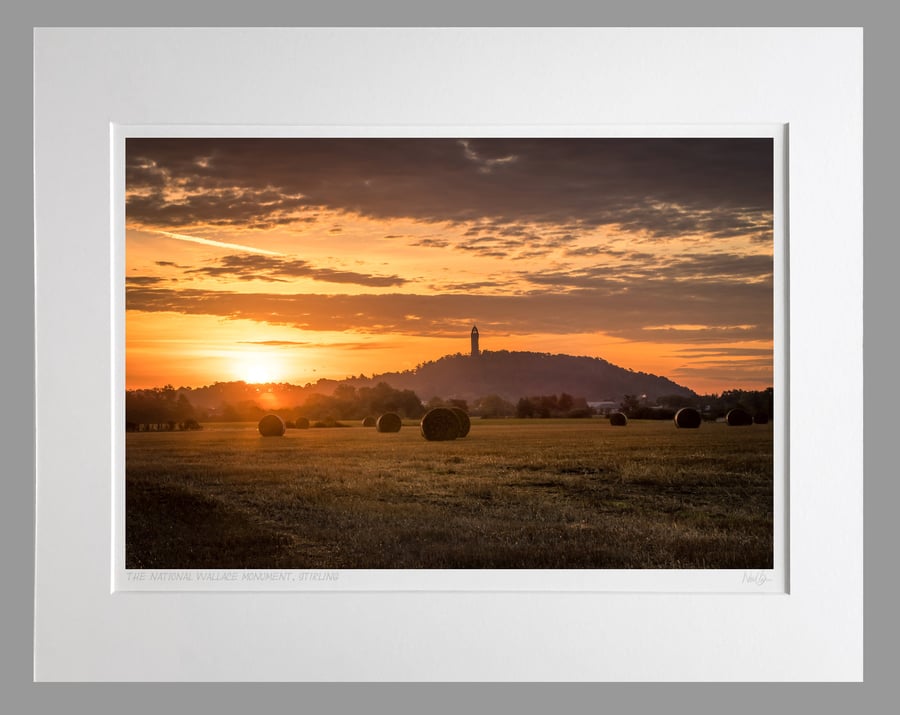 The National Wallace Monument, Stirling, Scotland - A3 (50x40cm) Unframed Print