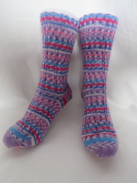 Hand-cranked Knitted Ribbed Wool Socks Size 4 to 5