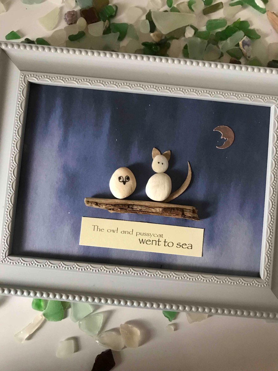 The Owl and the Pussycat Pebble Art Picture 