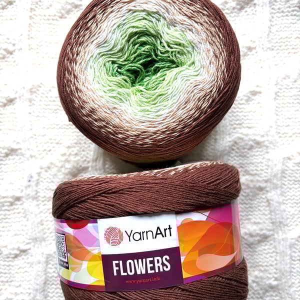 1 cake x 250g YarnArt Flowers Yarn Cake - Colour 272 : Cotton Blend