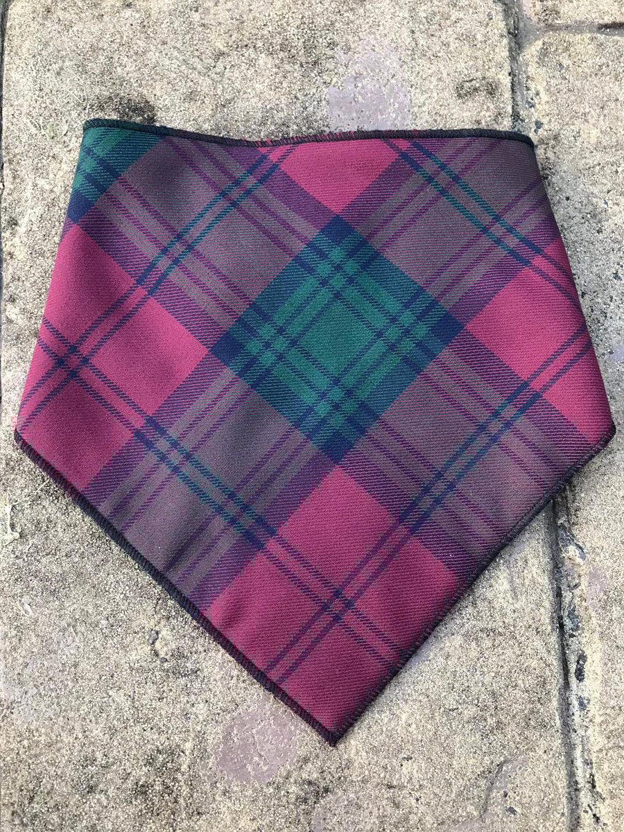 Lindsay Tartan Bandana Bib, babies