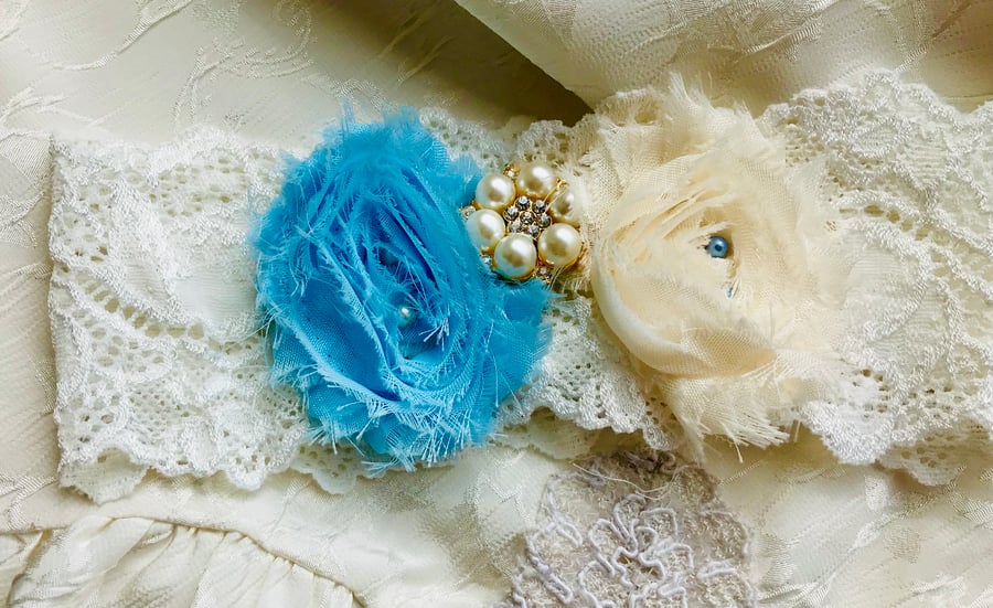 NICOLE Turquoise and Ivory Wedding Garter 