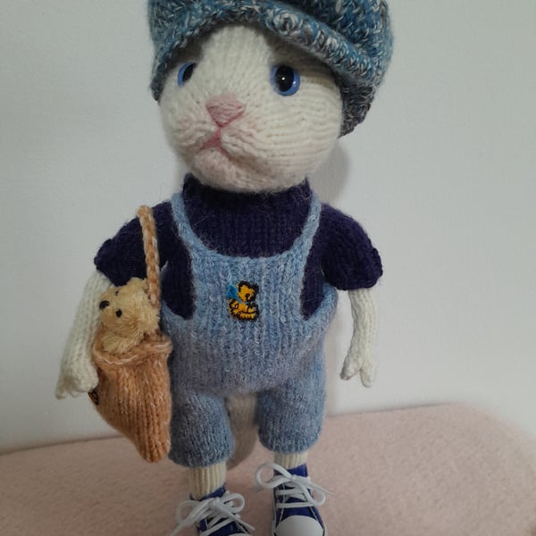 knitted kitten doll, dotpebblesknits design, Kitten Kids 