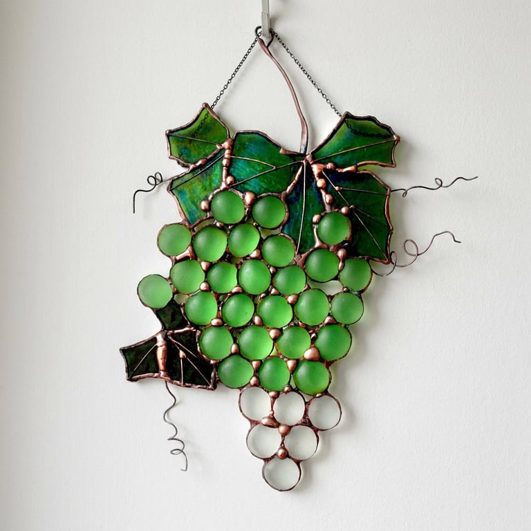 Stained Glass Green Grapes on Vine Suncatcher Hanging Ornament Decoration