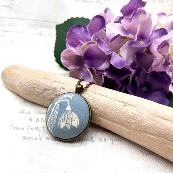 Handcrafted Organic Snowdrop Pendant with Metallic Details