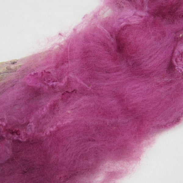 10g Naturally Dyed Dark Pink BFL Shetland Felting Wool