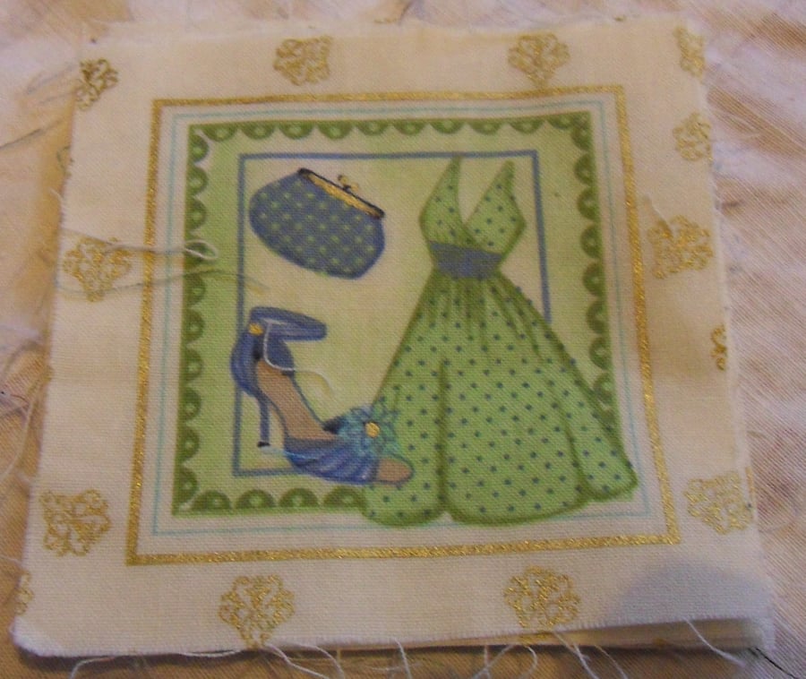 100% cotton fabric squares. Green dress, blue shoes, bag (80)