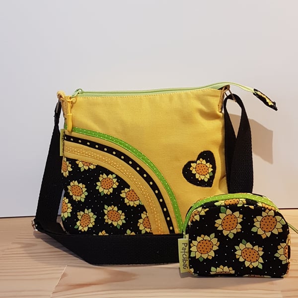 Small shoulder bag with mini purse,Tiny sunflowers 