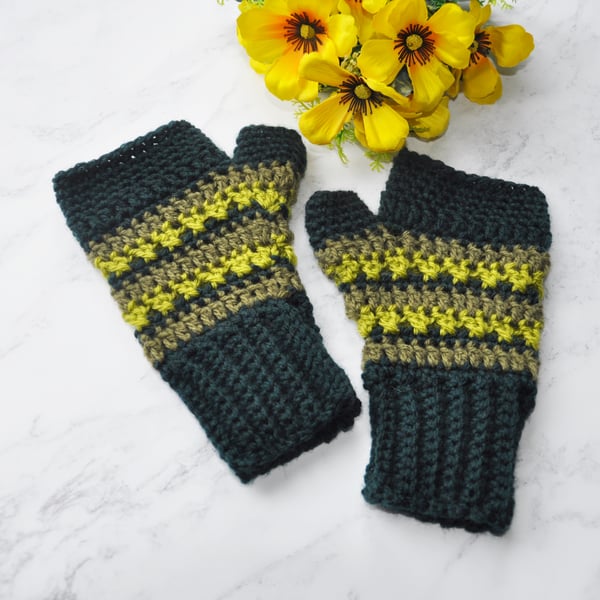 Hand Crochet Fingerless Gloves Mittens Mitts Shades of Green Ladies Free Post