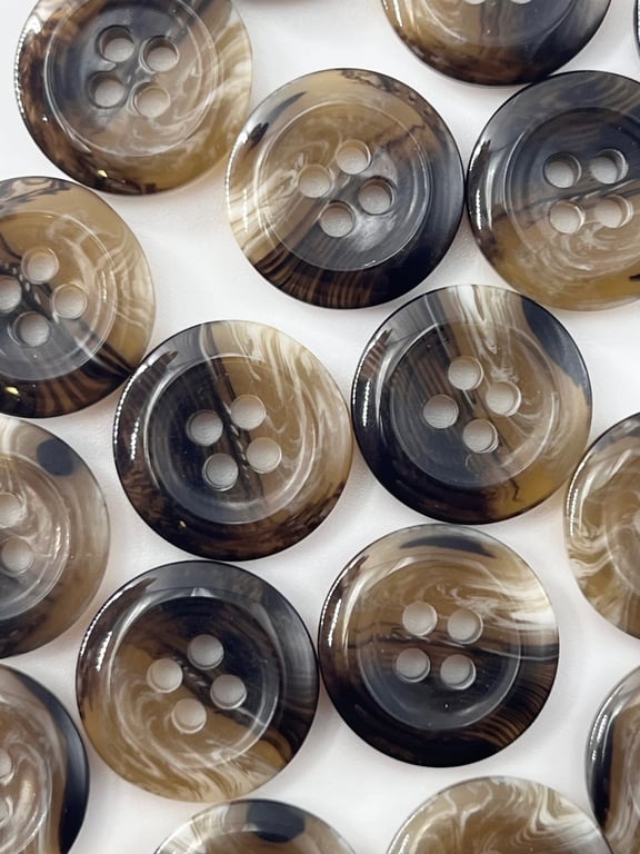 Pack of 30 'Trouser' Buttons, 15mm Wide, Brown Tortoise Shell, Variegated Dish