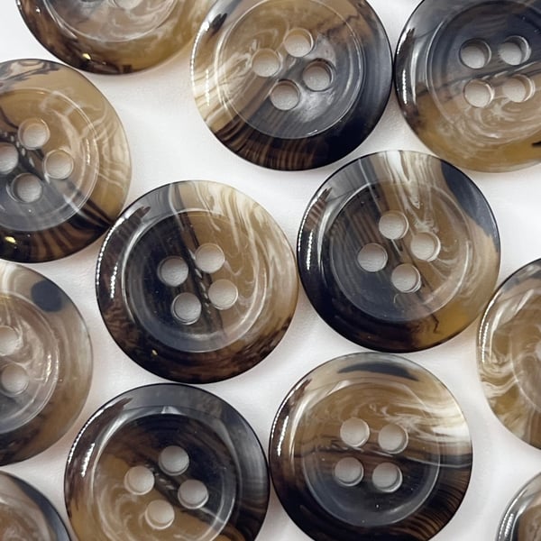 Pack of 30 'Trouser' Buttons, 15mm Wide, Brown Tortoise Shell, Variegated Dish