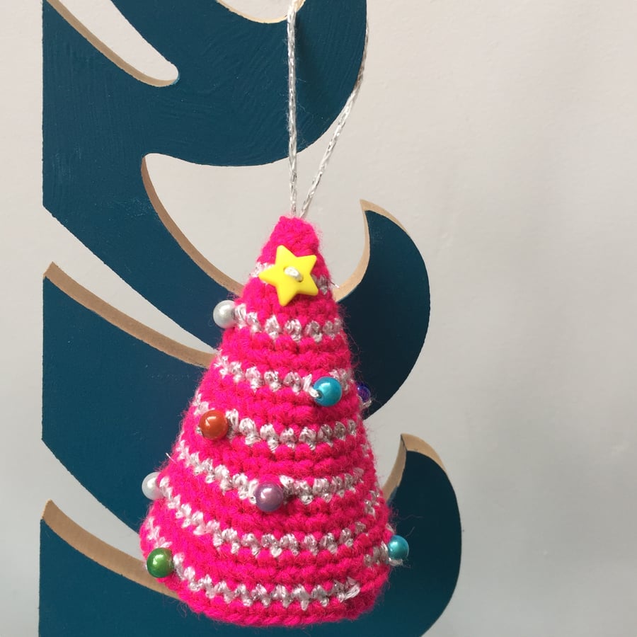 Crochet hanging tree decoration - bright pink