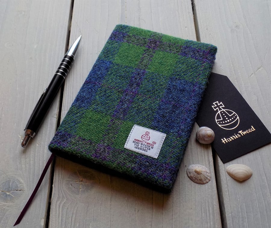 A6 Harris Tweed covered 2020 diary in pea green check. Week to view