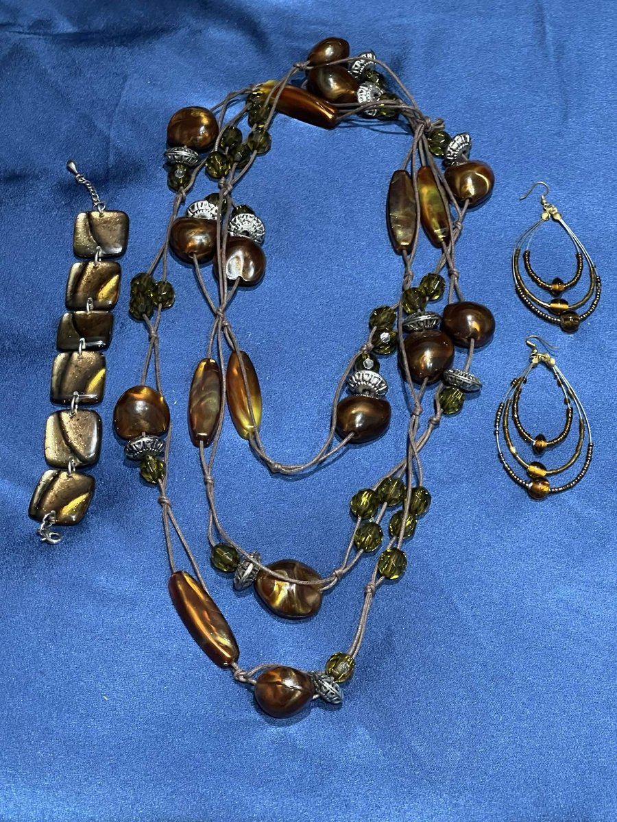 Vintage Jewelry