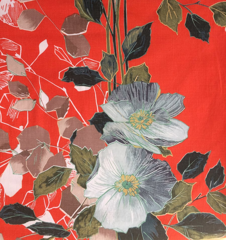 Mid century White Anemone Flower 50s 60s Vintage Fabric Lampshade