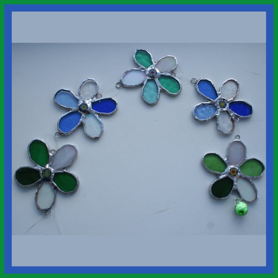 Daisy String Mobile Suncatcher Stained Glass 