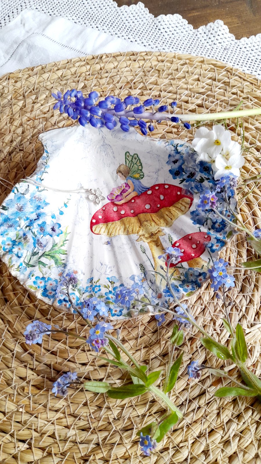 Scallop Shell Trinket Dish