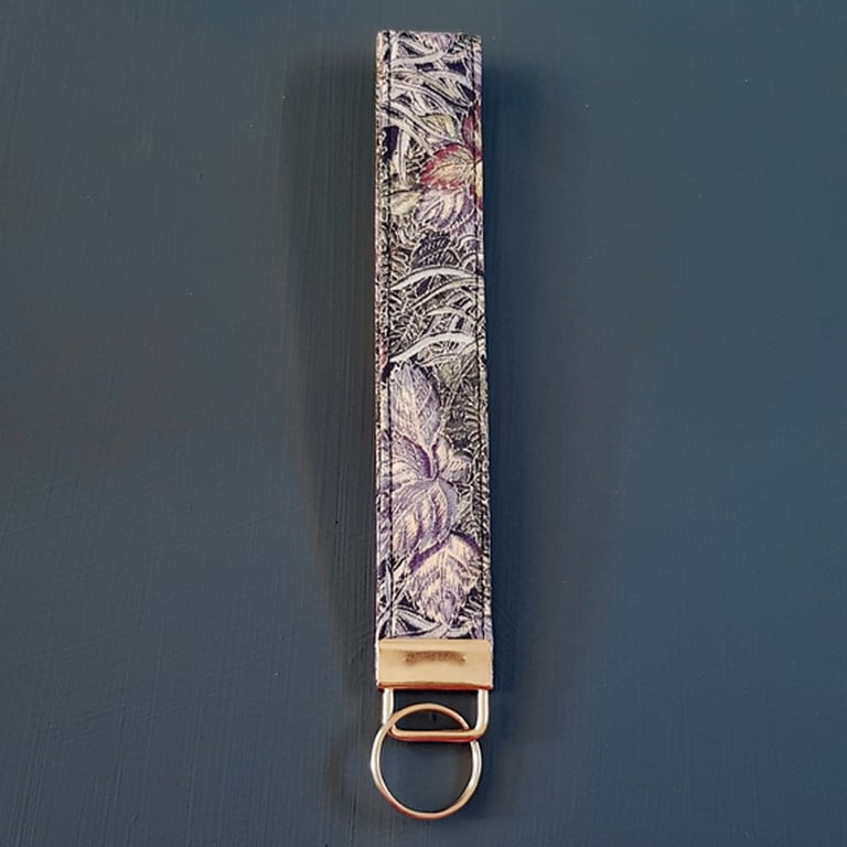 Handmade Winter Leaves Wristlet Keyring - Fabric Keyfob