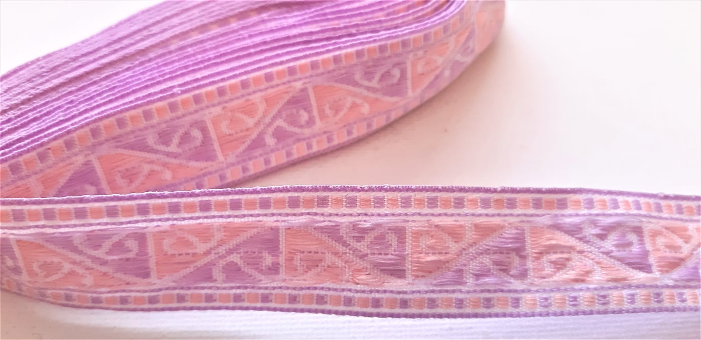 Lilac and pink geometric woven ribbon braid, 3.5 metres, 20mm wide