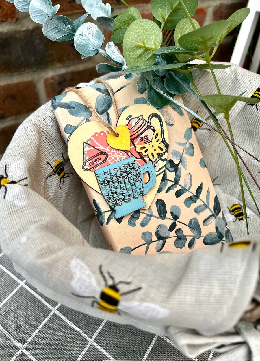 Wooden Hanging Decoration - Kitchen Open