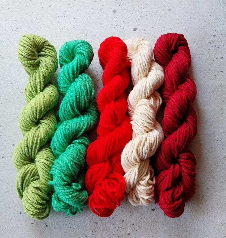100g Christmas Cotton Aran yarn 5 cols